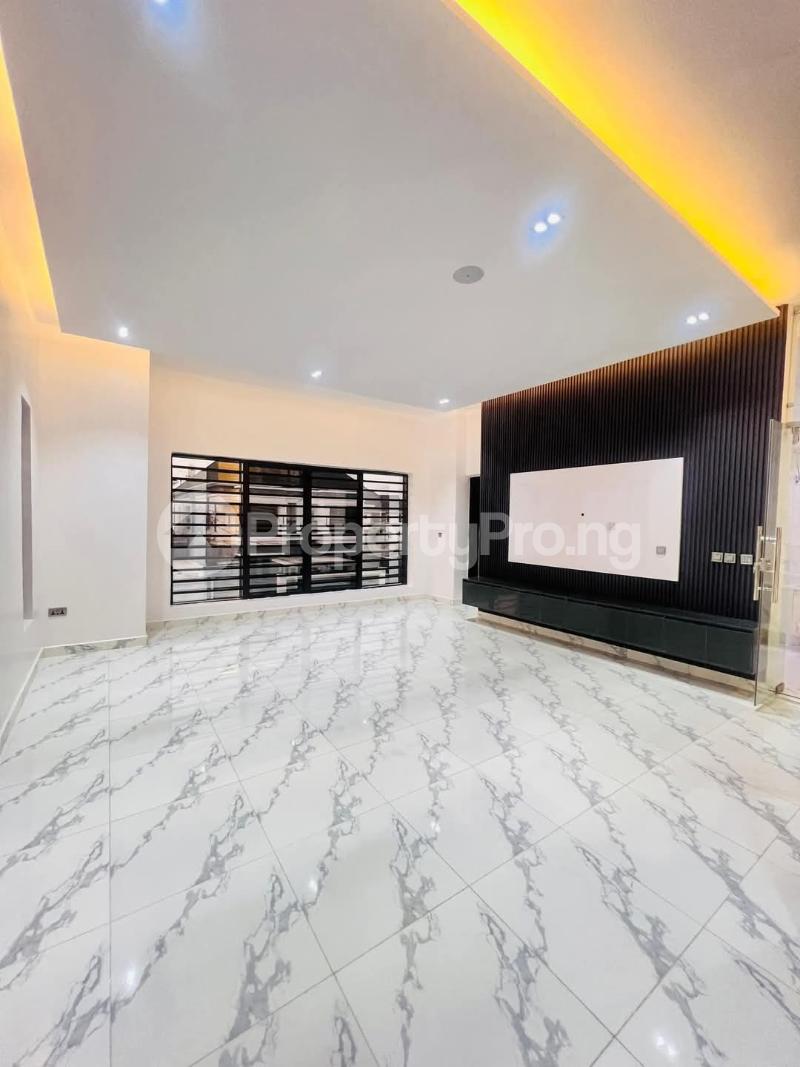 4 bedroom House for sale Adeniyi Jones Ikeja Lagos