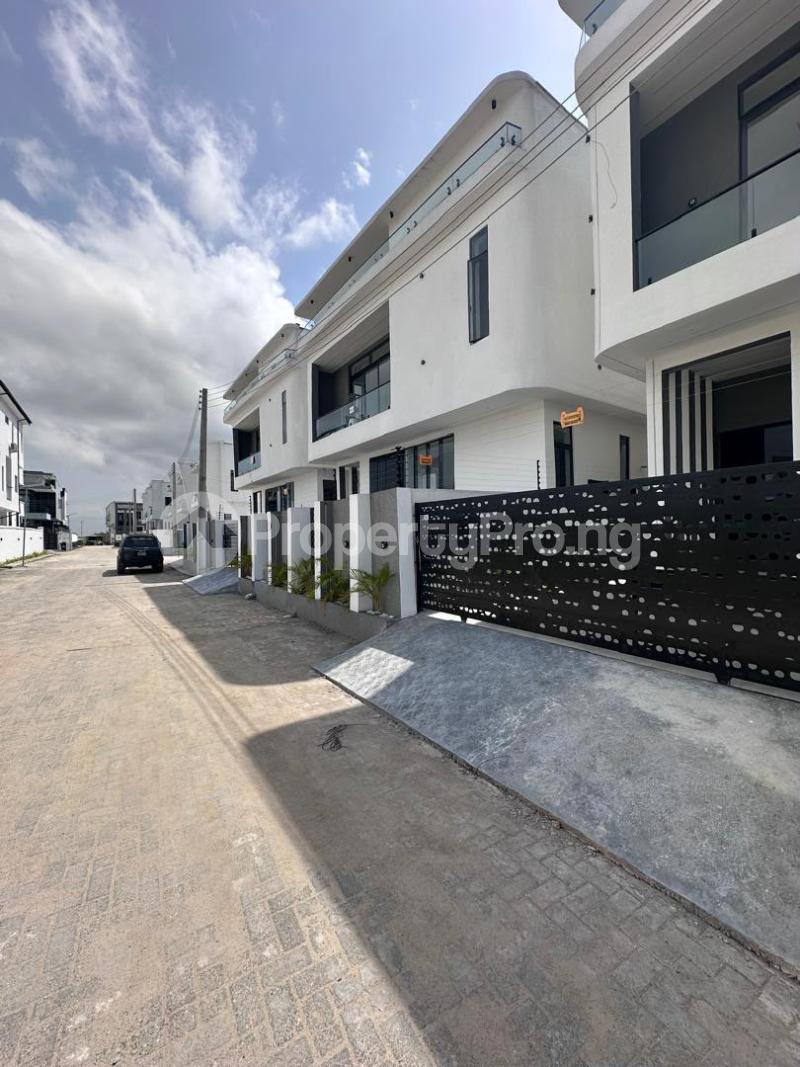 4 bedroom House for sale Ajah Lagos