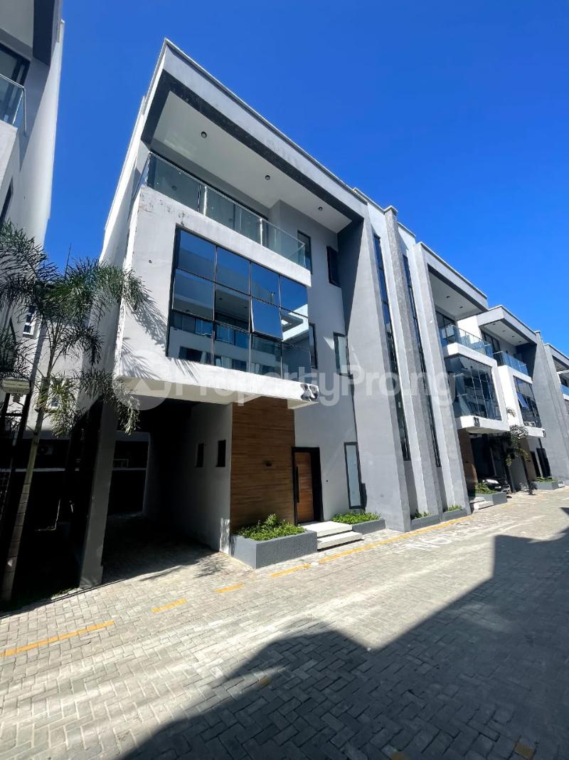 4 bedroom House for sale Lagoon District Ikate Lekki Lagos