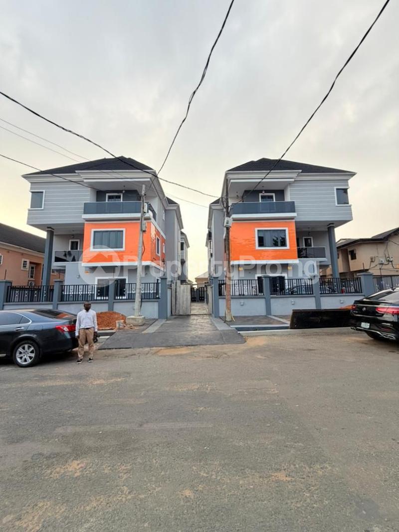 House for sale Omole phase 2 Ojodu Lagos