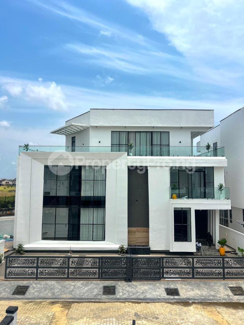 5 bedroom House for sale Chevron Lekki Lagos