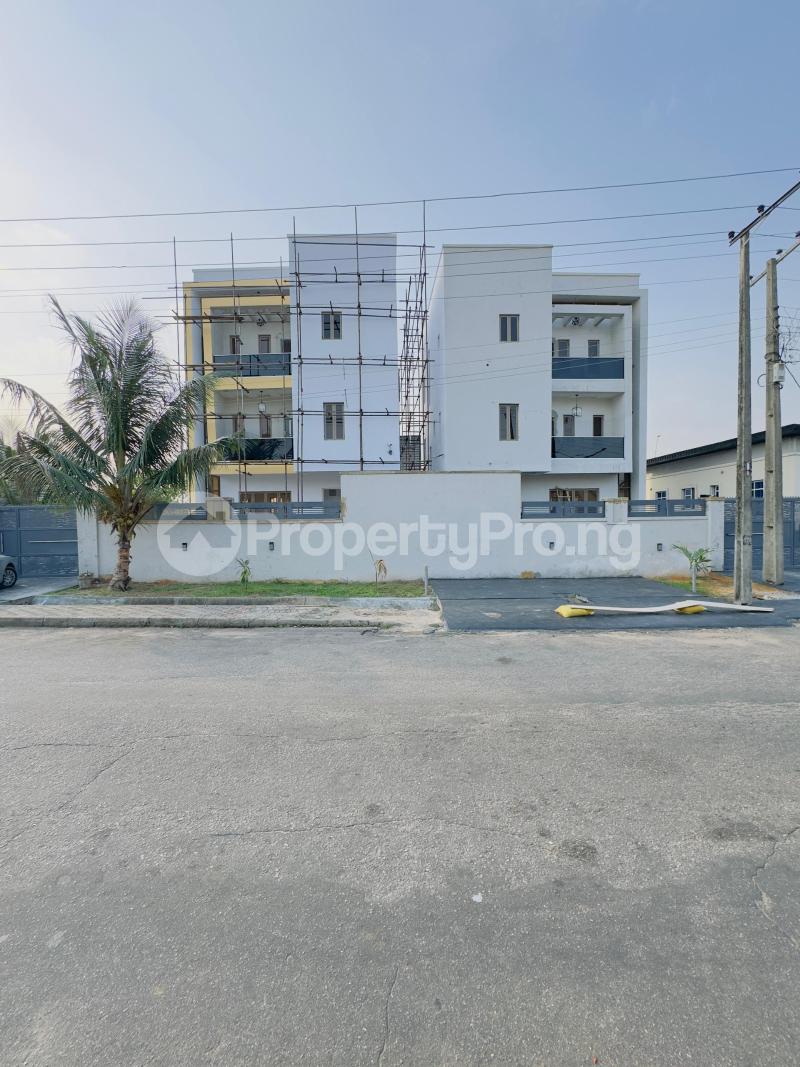 5 bedroom House for sale Magodo Phase 2 Magodo GRA Phase 1 Ojodu Lagos