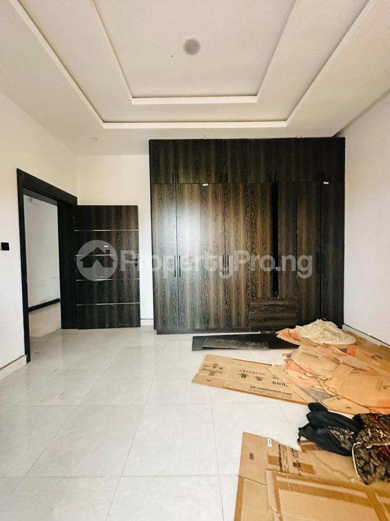 5 bedroom House for sale Magodo GRA Phase 2 Kosofe/Ikosi Lagos