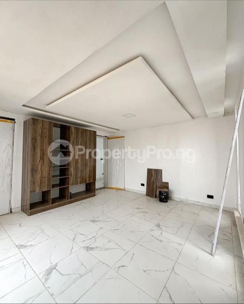 5 bedroom House for sale Omole Phase 1 Ikeja Lagos