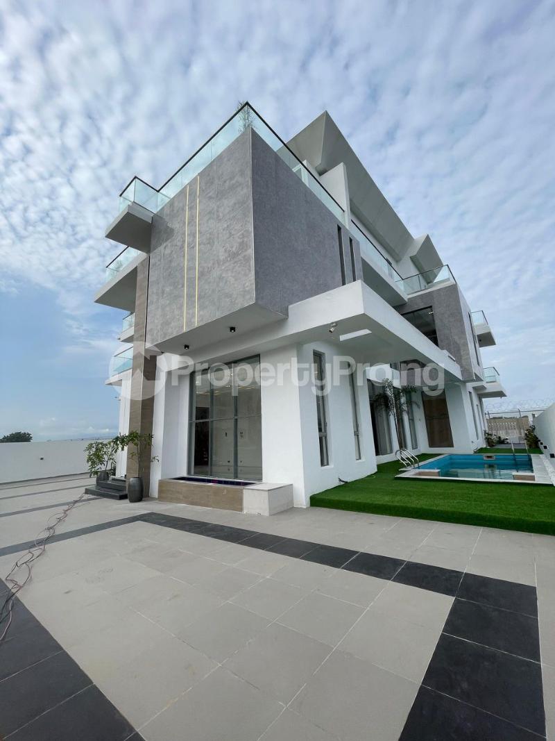 5 bedroom House for sale  Osapa london Lekki Lagos