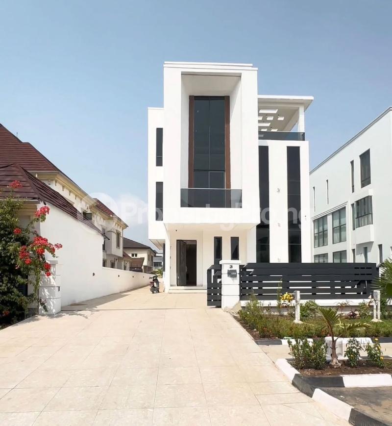 5 bedroom House for sale Osapa Lekki Lagos