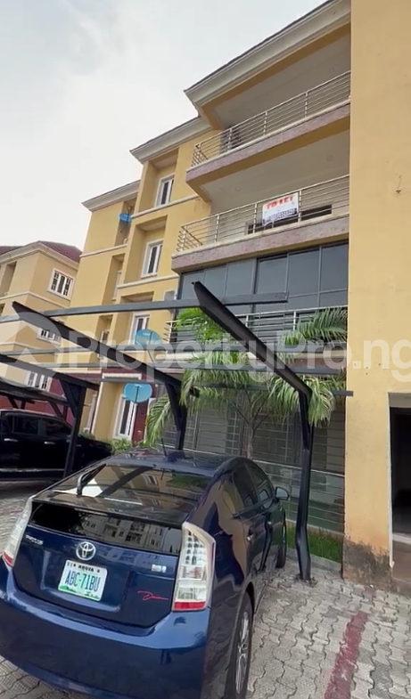 3 bedroom Flat / Apartment for rent  Guzape Abuja