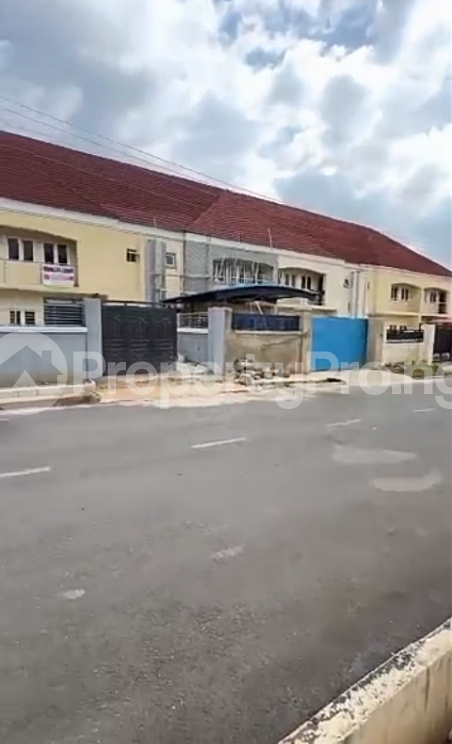 3 bedroom House for rent Admiralty Estate (navy Estate) Asokoro Asokoro Abuja