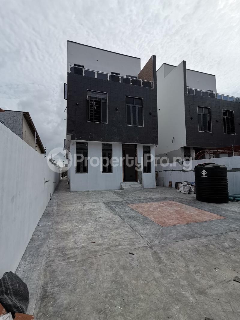 5 bedroom House for sale Gated Estate Agungi Lekki Lagos