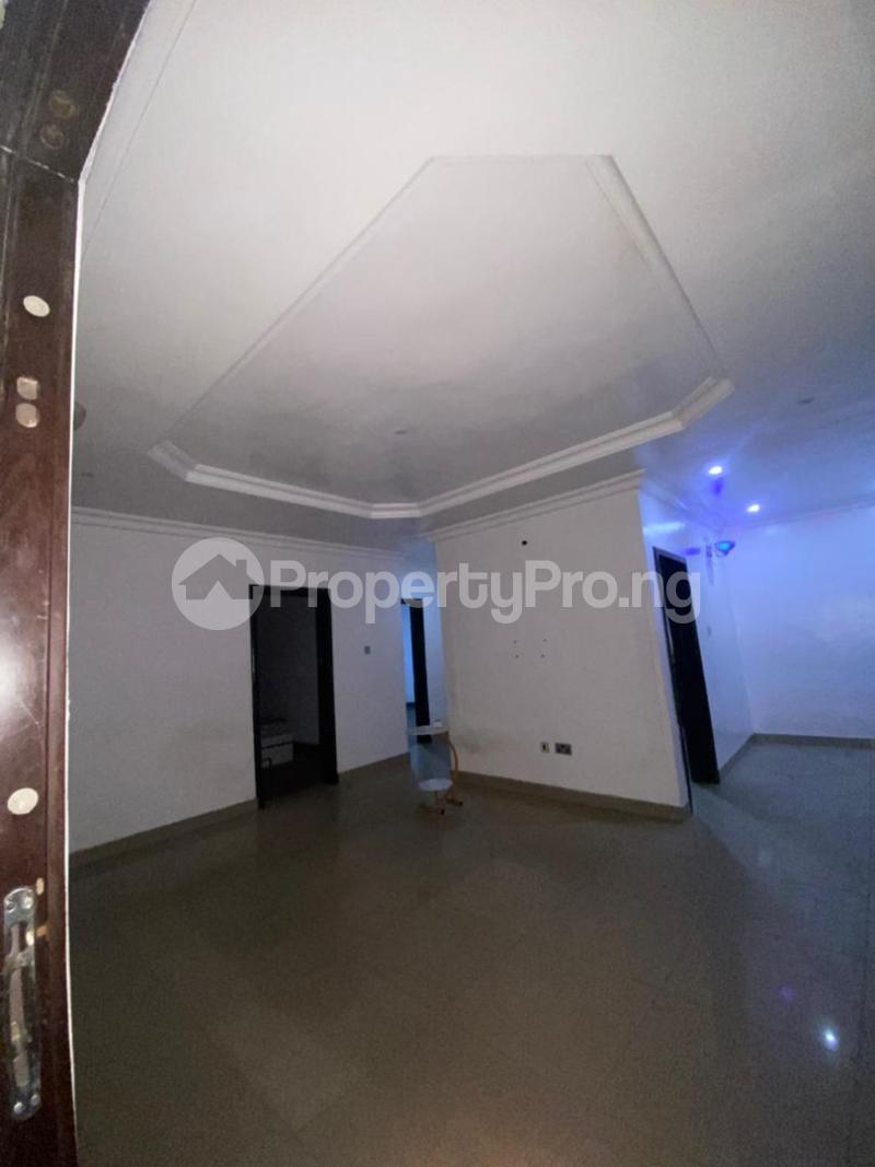 2 bedroom Flat / Apartment for rent Majek,opposite Fera Park Off Lekki-Epe Expressway Ajah Lagos - 4