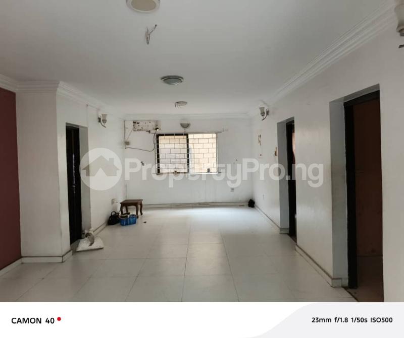 3 bedroom Flat / Apartment for rent Magodo GRA Phase 2 Kosofe/Ikosi Lagos - 2