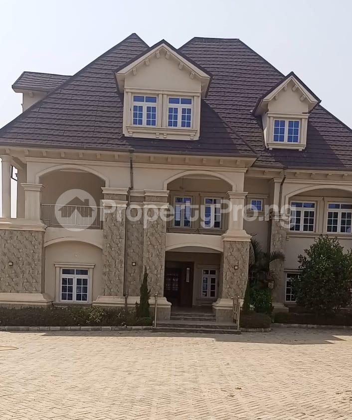 10 bedroom House for sale Maitama Abuja