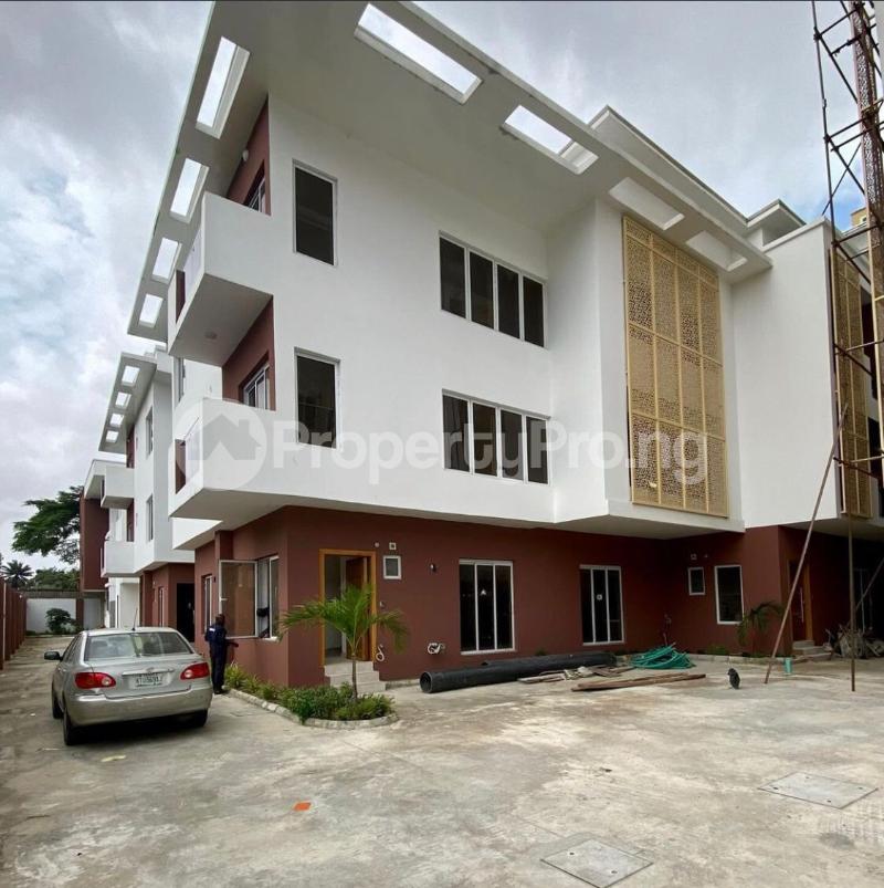 4 bedroom House for sale Ikoyi Lagos