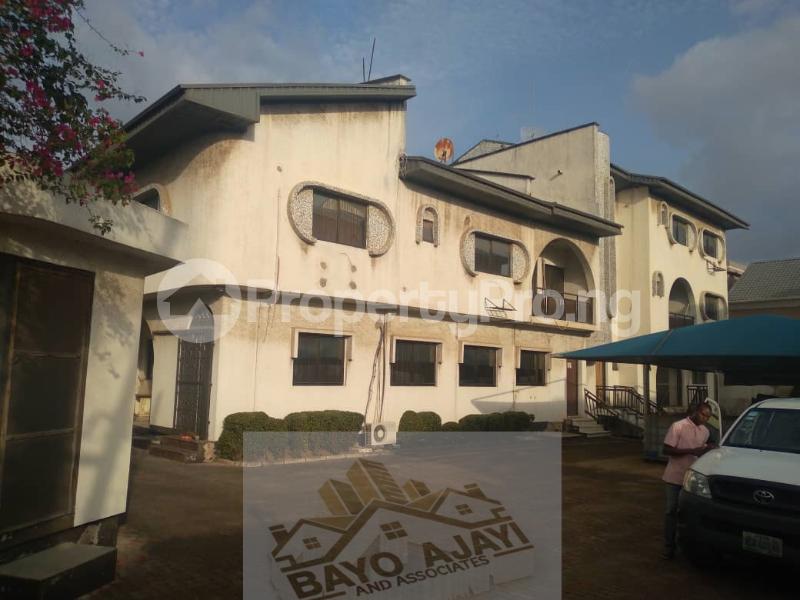 10 bedroom House for sale Off Chivita Road Ajao Estate Isolo Lagos