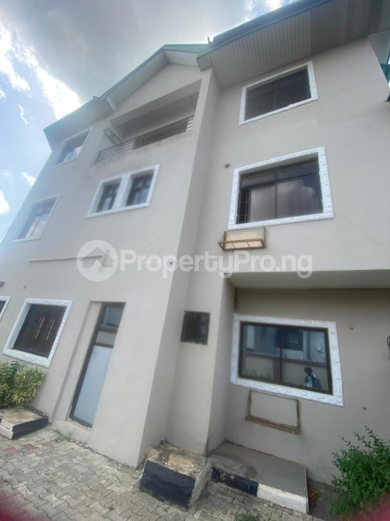 10 bedroom House for rent Ikeja Gra, Ikeja, Lagos Ikeja Lagos