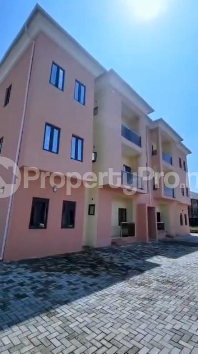 2 bedroom Flat / Apartment for sale Road 3 Ogunfayo Awoyaya Ajah Lagos
