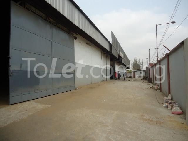 10 bedroom Flat / Apartment for rent Off Agindigbi Agidingbi Ikeja Lagos