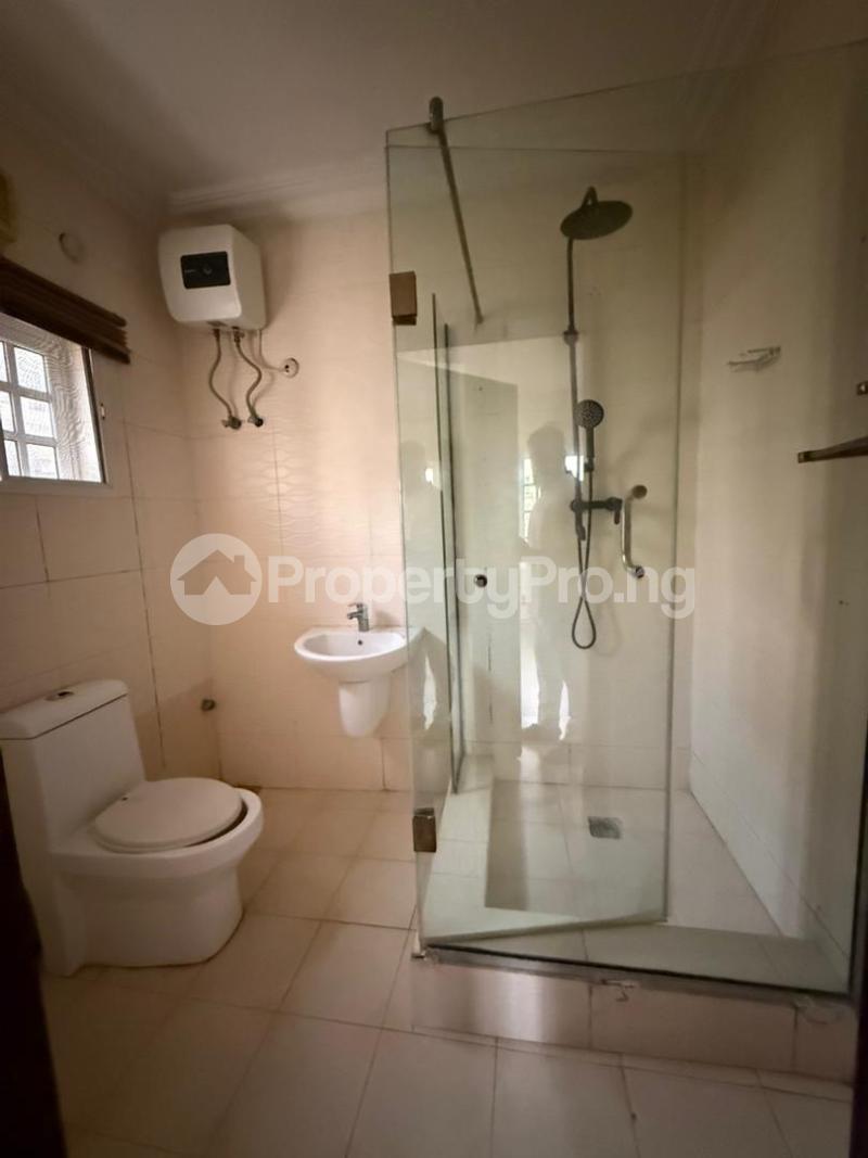 3 bedroom Flat / Apartment for rent ONIRU Victoria Island Lagos