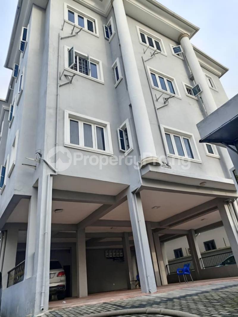 3 bedroom Flat / Apartment for rent Osapa london Lekki Lagos