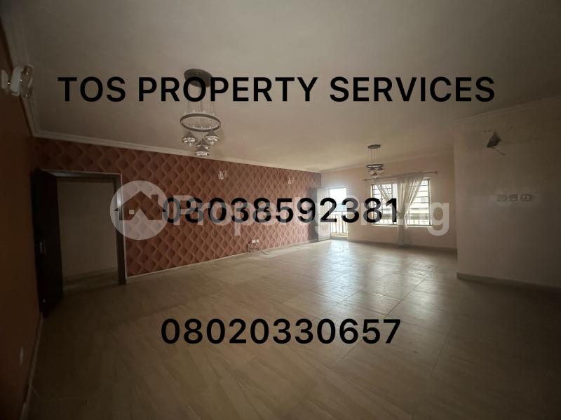 3 bedroom Flat / Apartment for rent  Alagomeji Yaba Lagos - 0