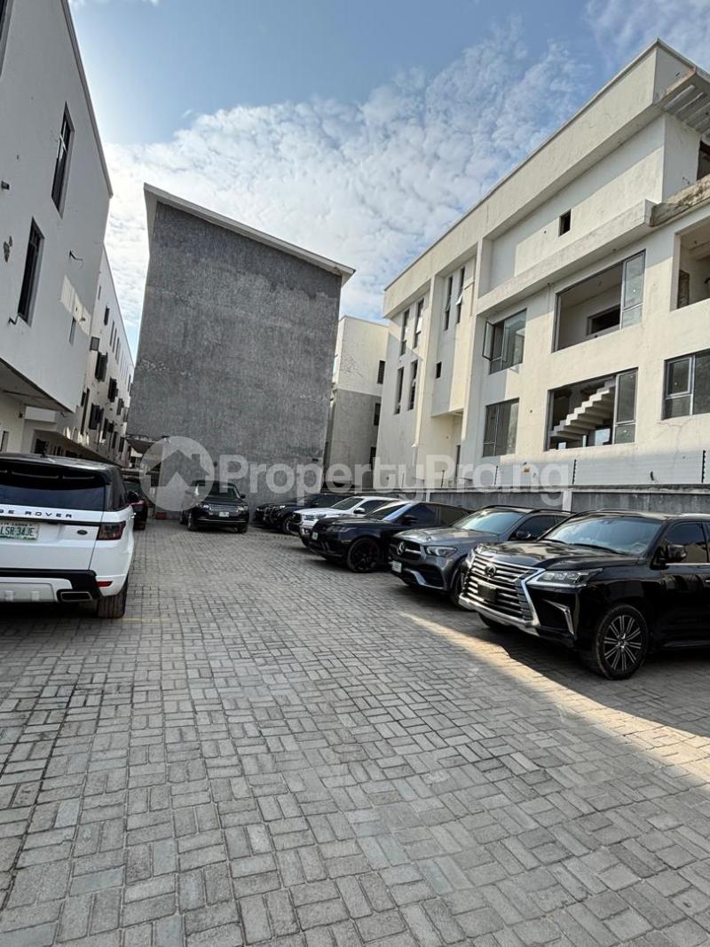 3 bedroom Flat / Apartment for sale Ikate Lekki Phase 1 Lekki Lagos