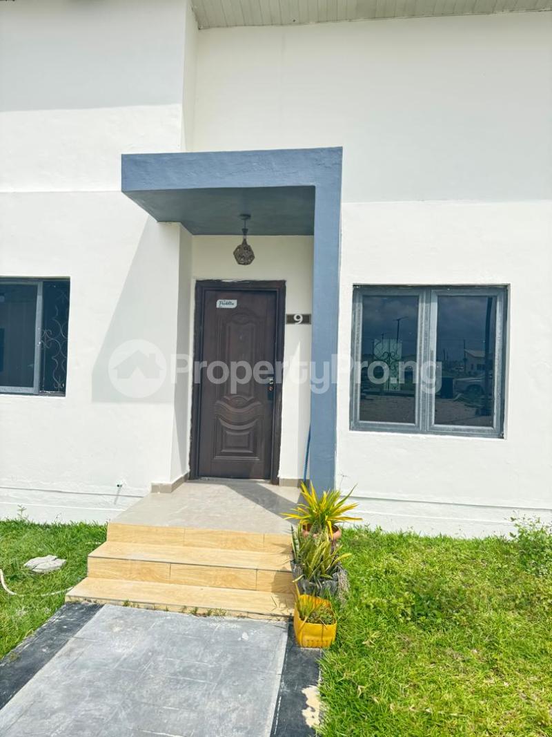 3 bedroom Flat / Apartment for rent Beachwood Park Estate Golf Lakowe Ajah Lagos