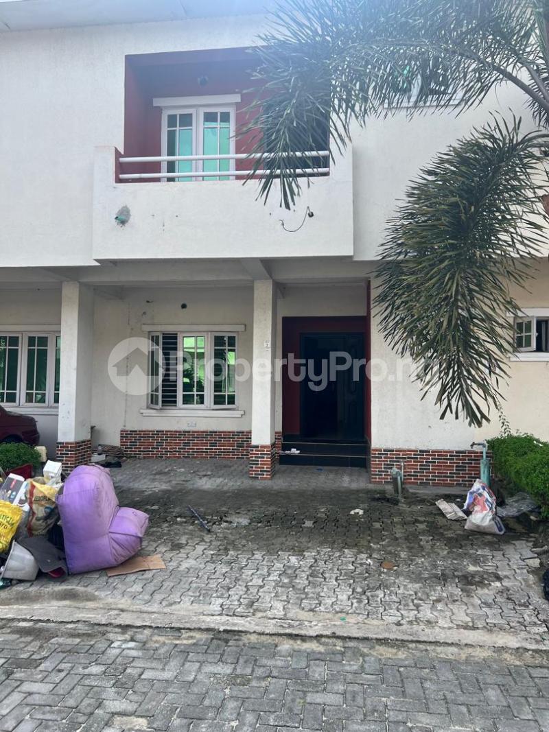 3 bedroom House for rent Meridian Estate Awoyaya Ajah Lagos