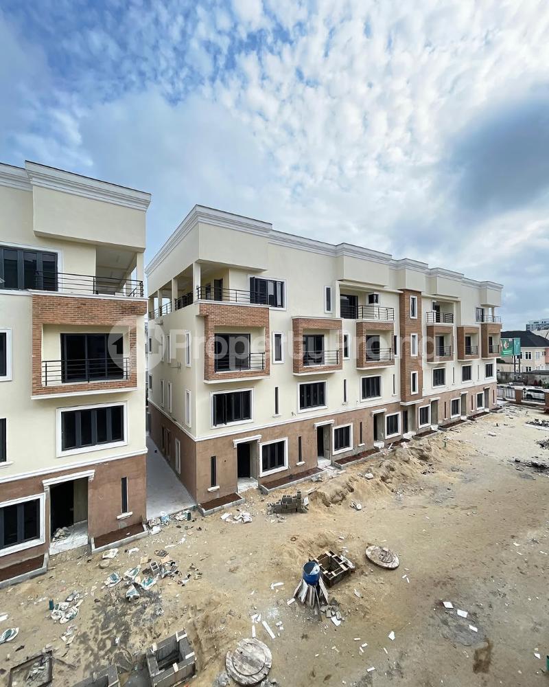 4 bedroom House for sale 4 Bedroom Terrace With Bq Pool And Gym For Sale Lekki Phase 1 Lekki Lagos