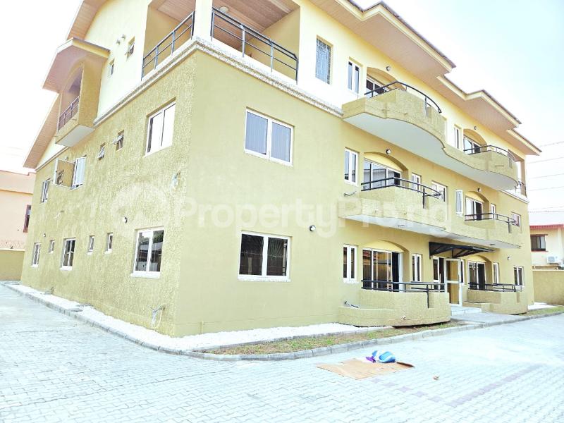 4 bedroom Flat / Apartment for rent Lekki Phase 1 Lekki Lagos