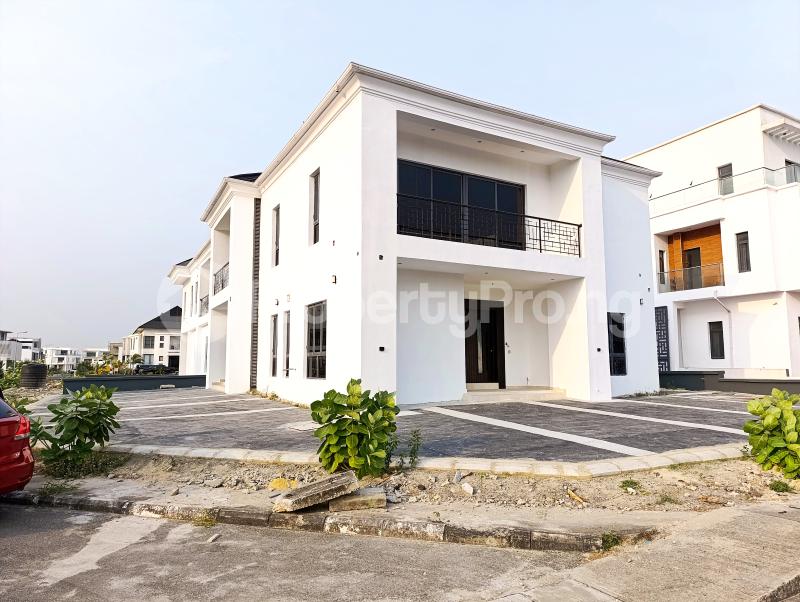 4 bedroom House for sale Cowrie Creek Estate Ikate Lekki Lagos