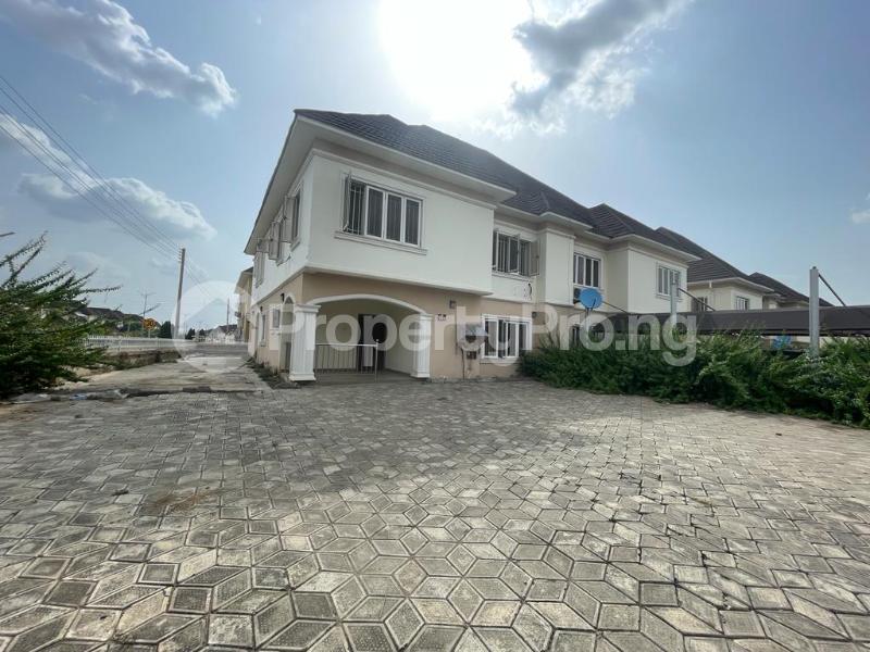 4 Bedroom House in Lugbe Abuja House for sale in lugbe House in