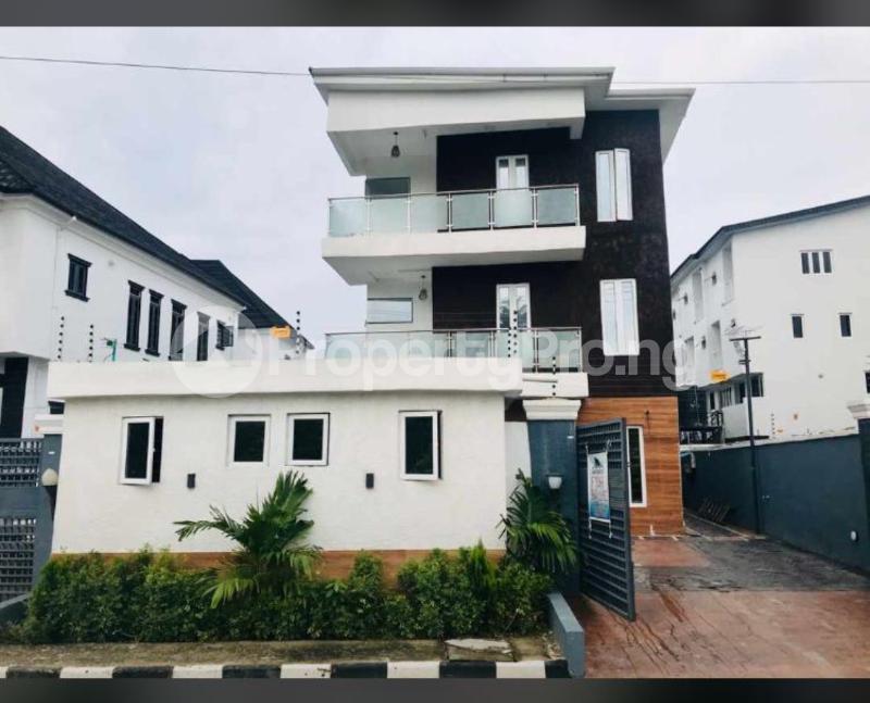 4 bedroom House for sale chevron Lekki Lagos
