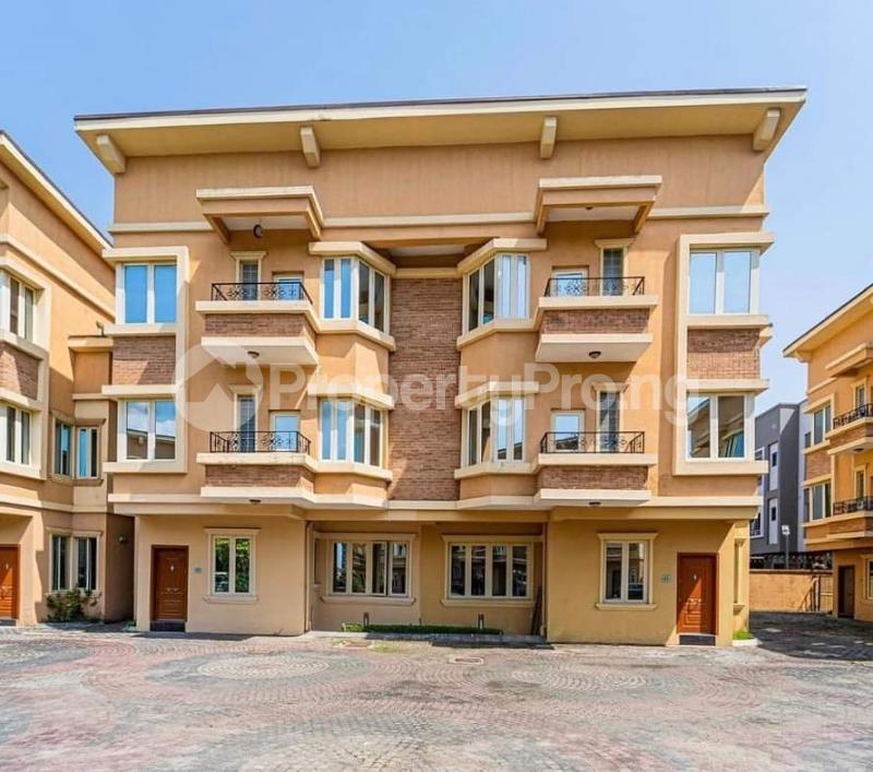 4 bedroom House for sale   ONIRU Victoria Island Lagos