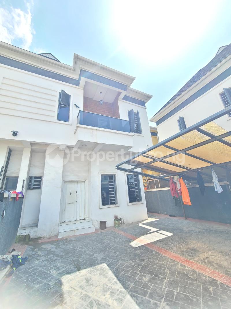4 bedroom House for sale Orchid Road Lekki Lagos