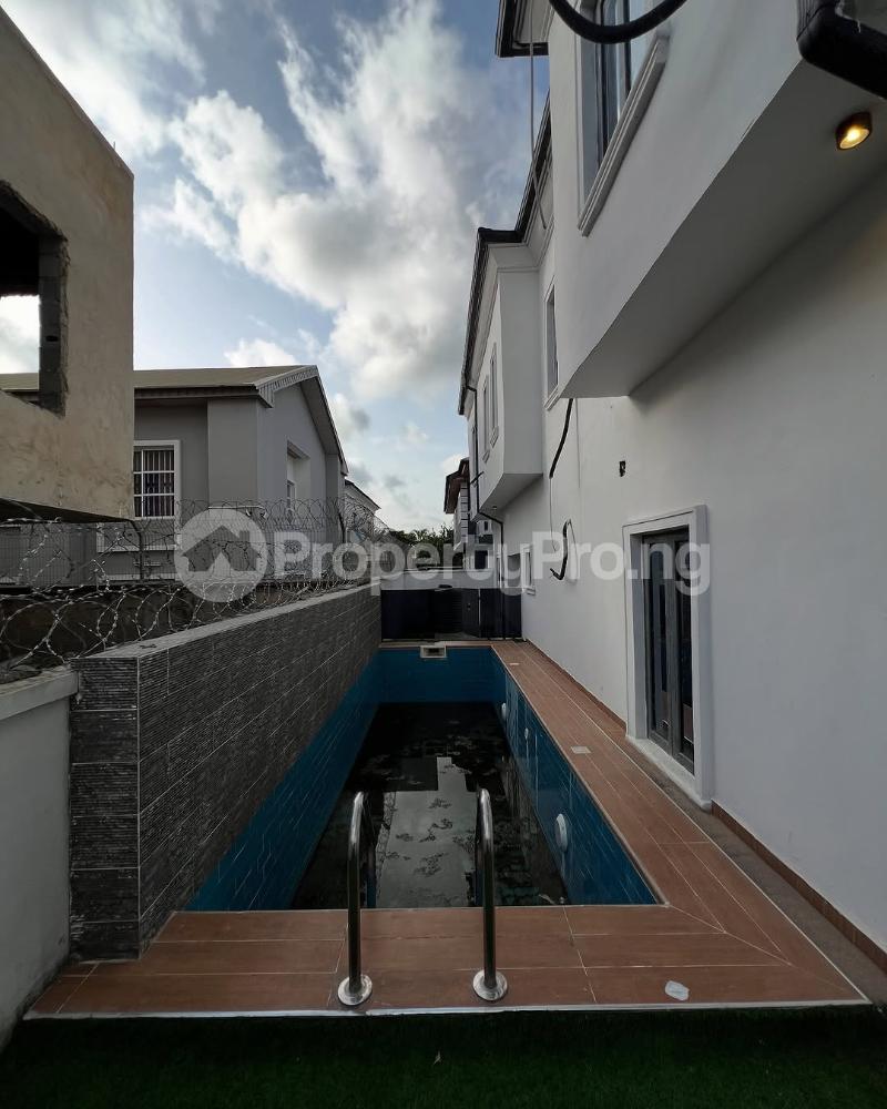 5 bedroom House for sale Exotic Property Sitting On A Large Expanse Of Land In One Of The Most Secured Estates In Lagos VGC Lekki Lagos