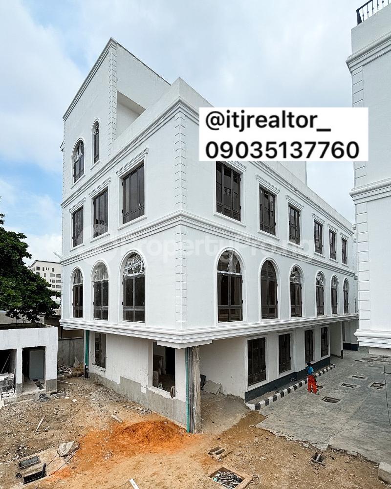 5 bedroom House for sale Ikoyi Lagos