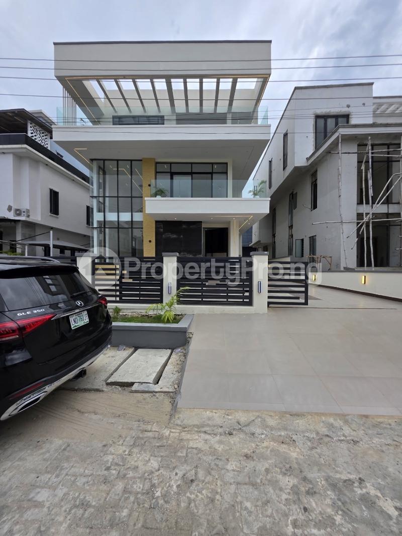 5 bedroom House for sale Ikota Lekki Lagos
