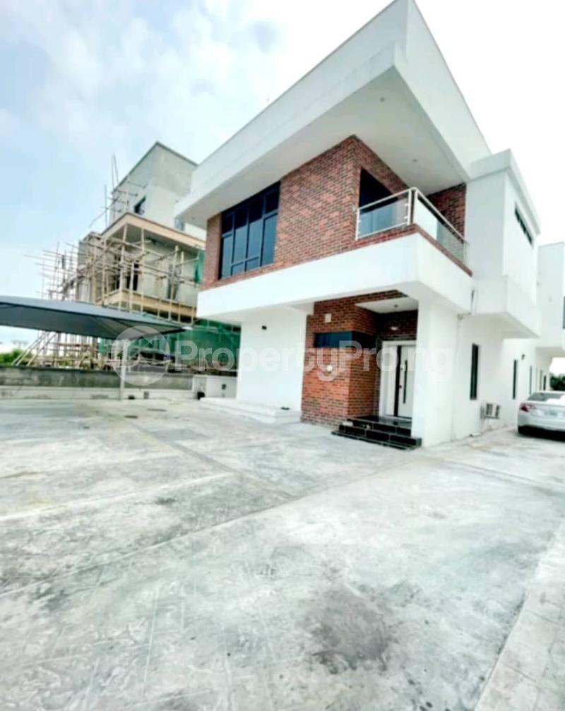 5 bedroom House for rent Ikota Lekki Lagos