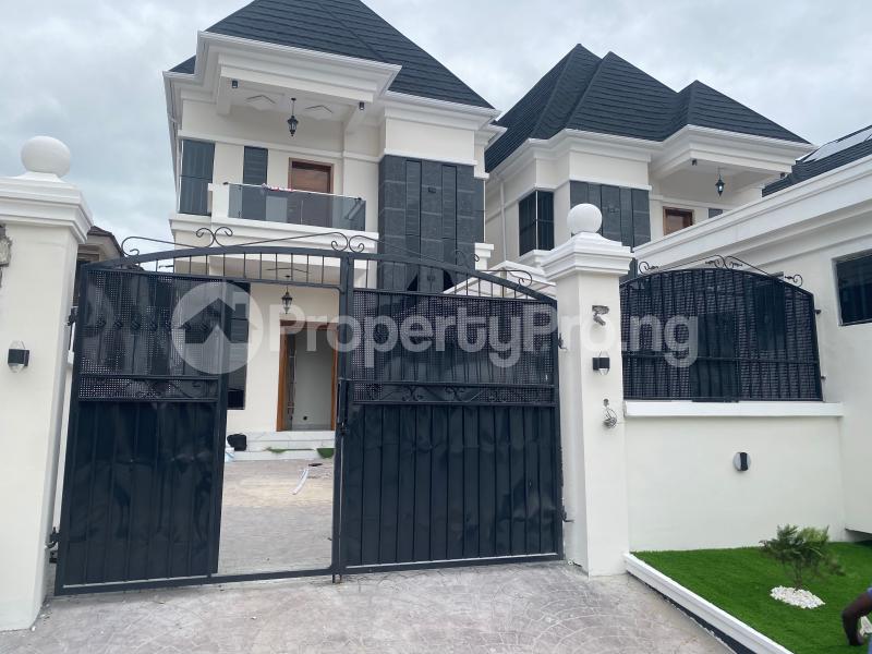 5 bedroom House for sale Gated Estate chevron Lekki Lagos
