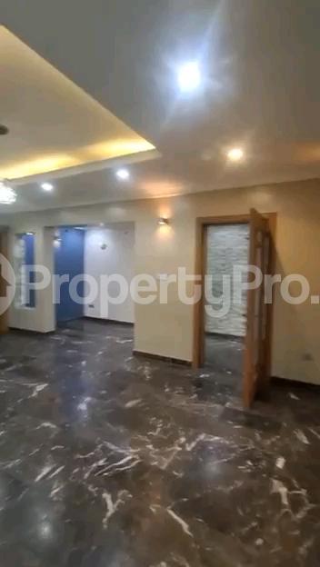 5 bedroom House for rent Medina Gbagada Lagos