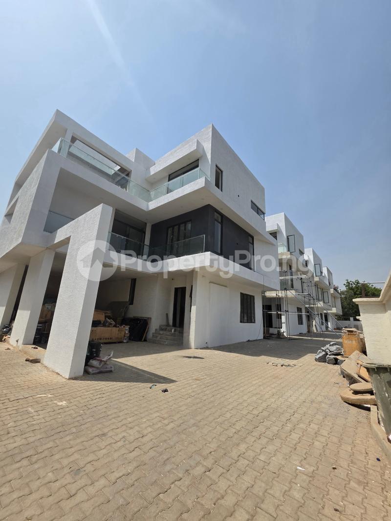 5 bedroom House for sale Maitama Abuja