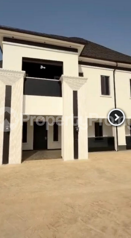 5 bedroom House for sale Close To Sunnyvale Estate Kabusa Abuja