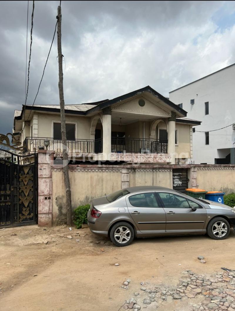 House for sale Millenuim/UPS Gbagada Lagos