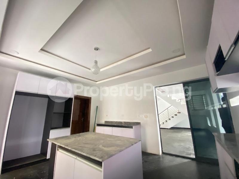5 bedroom Flat / Apartment for sale Lekki Phase 2 Lekki Lagos