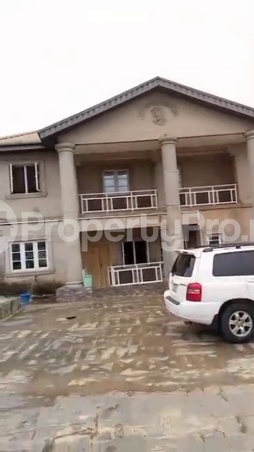 6 bedroom House for sale Ipaja Ipaja Lagos