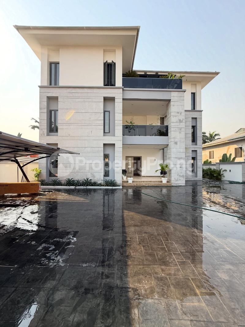 7 bedroom House for sale Maitama Abuja