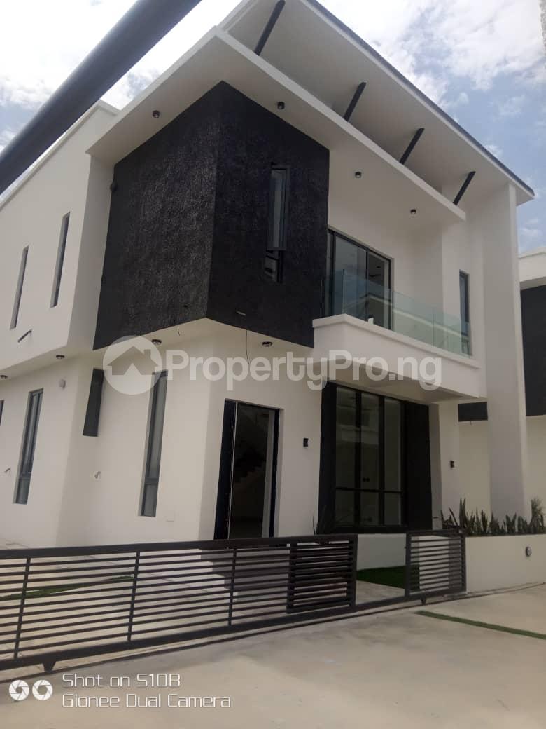 4 bedroom House for sale Ado Road Off Lekki-Epe Expressway Ajah Lagos