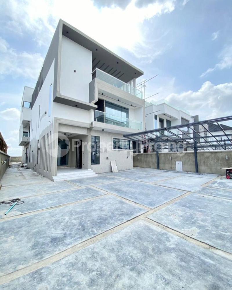 5 bedroom House for sale Osapa london Lekki Lagos