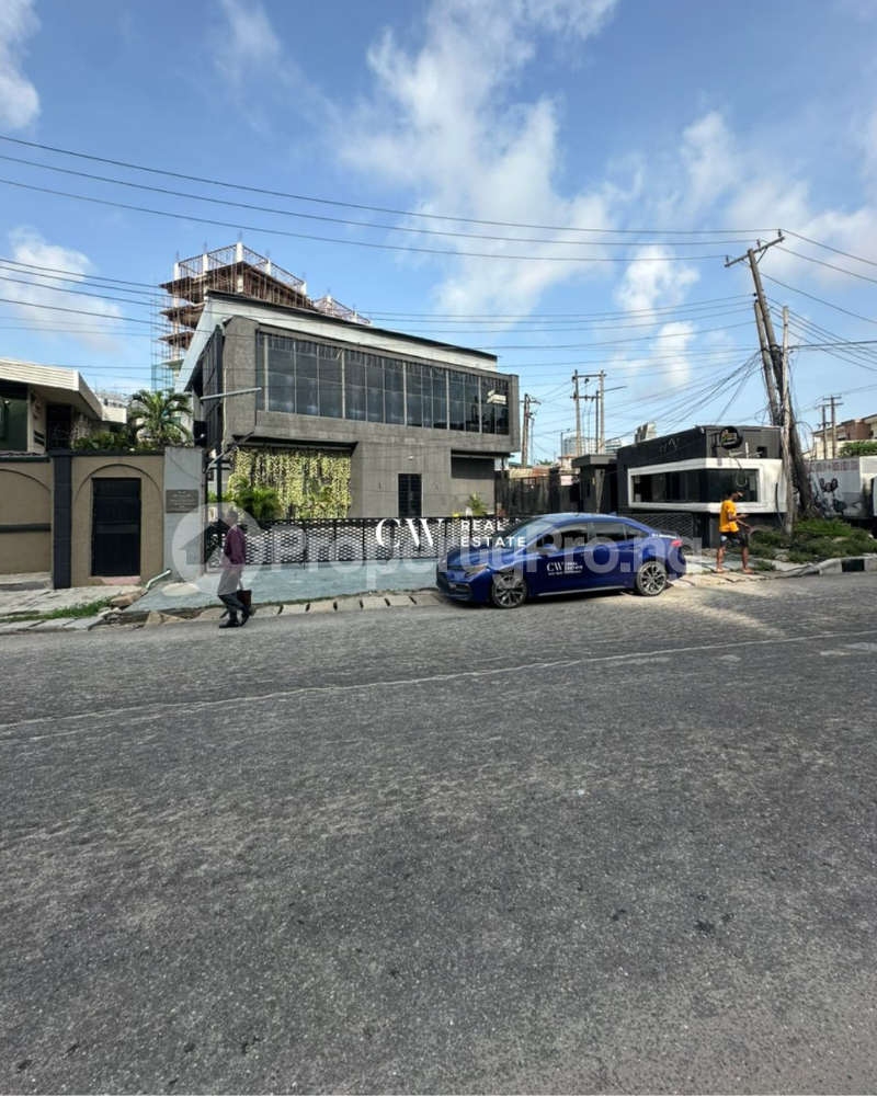 Commercial Property for rent Victoria Island Lagos