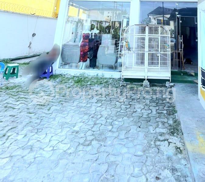 1 bedroom Commercial Property for rent Lekki Phase 1 Lekki Lagos
